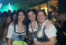 Dirndl und Lederhosnparty 2024