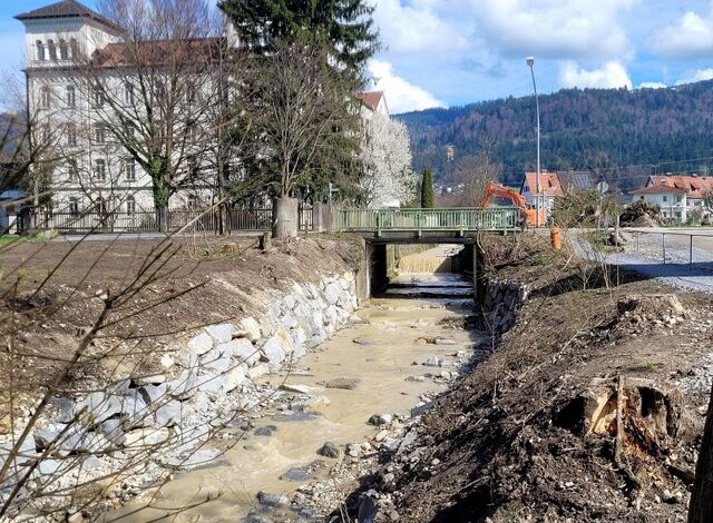Hochwasserschutzprojekt Ruggbach: Weiteres Teilstück fertiggestellt