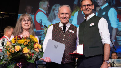 Goldenes Ehrenzeichen für Wolfram Baldauf