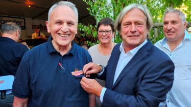 Ehrenzeichen der Gemeinde Lochau in Gold für Wolfram Baldauf