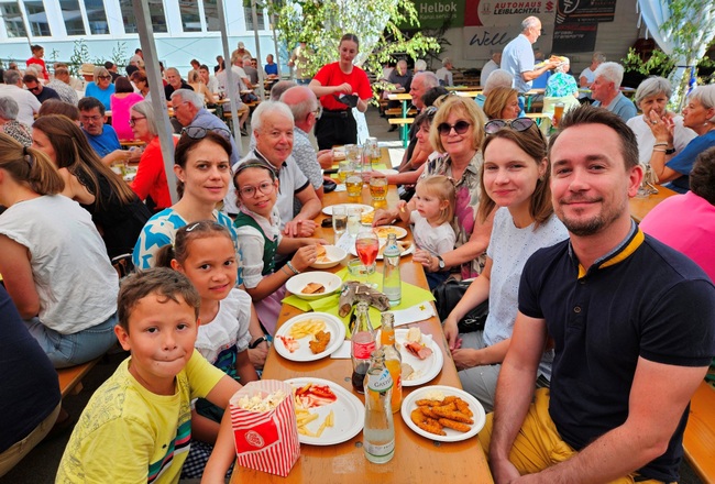 Viel Applaus für ein erfolgreiches Lochauer Dorffest