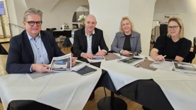 Schloss Hofen BILDUNGSPROGRAMM 2026 Präsentation