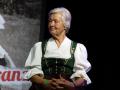 Trachten-81