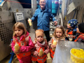 Prinz-OBSTHOF-Fuehrung-mit-Kindergarten-Dorf-10-2024-5