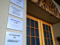 Geistliches-Zentrum-am-Ruggbach-NEU-D-Eingang-mit-SCHILDER-25-09-2022-3