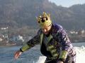 Prinz-Mario-surft-ins-neue-Jahr-34