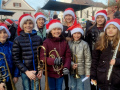 Weihnachtsmarkt-Gemeinde-C-STAeNDLE-plus-PERSONEN-27-11-2022-3JUNGMUSIK