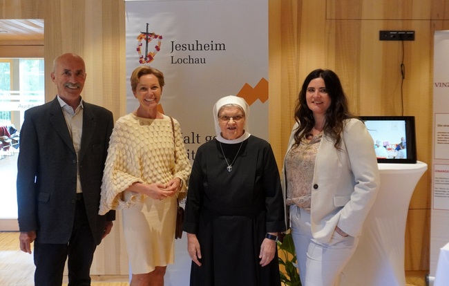 Jesuheim-Lochau-TAG-DER-OFFENEN-TUeR-im-Pflegeheim-1